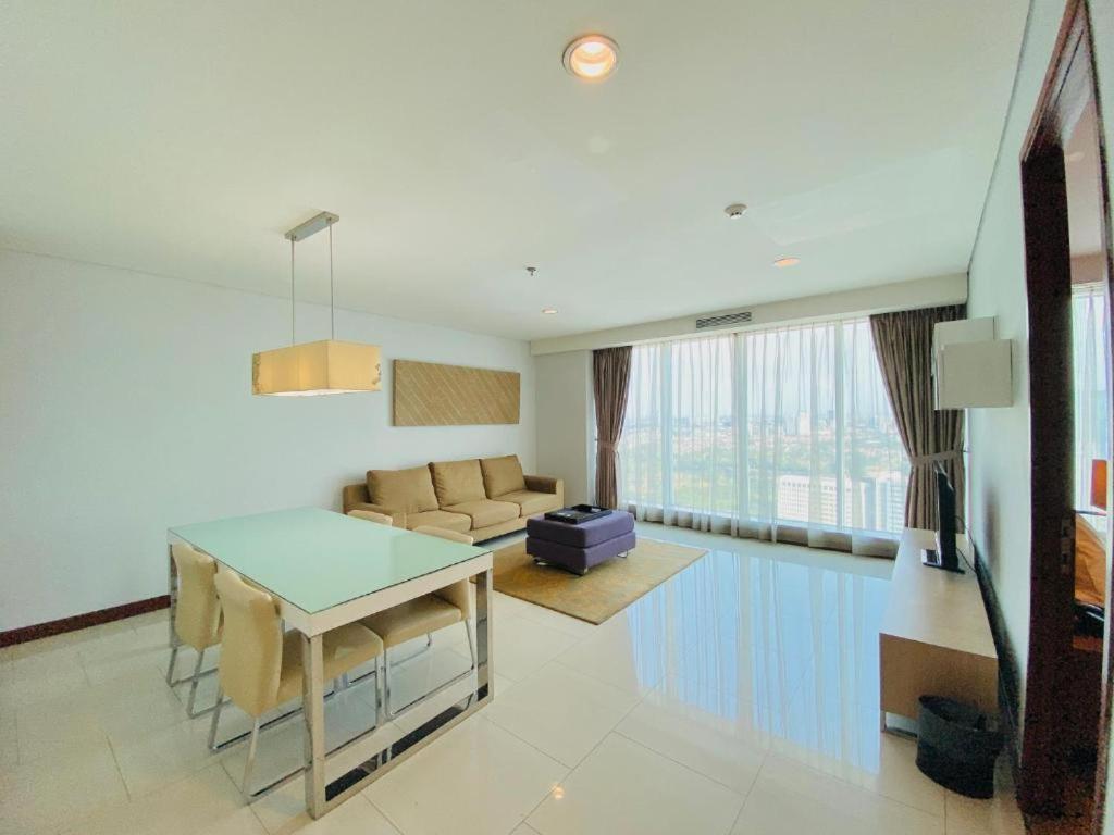 The H Tower Rasuna Suites Kuningan Jakarta By Villaloka Eksteriør billede
