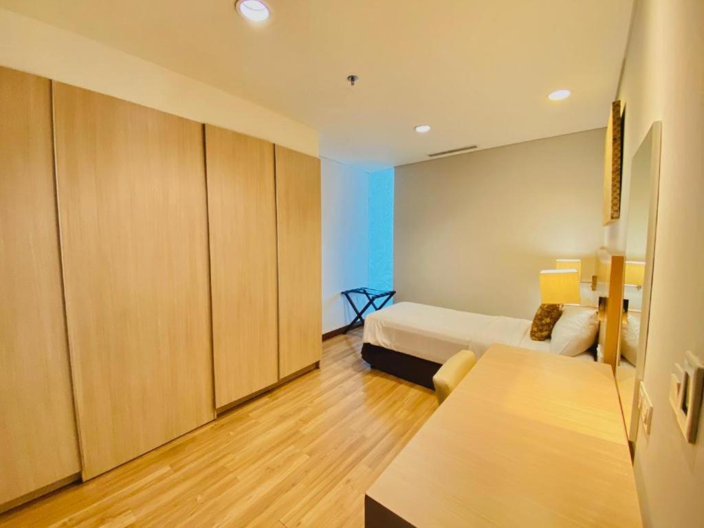 The H Tower Rasuna Suites Kuningan Jakarta By Villaloka Eksteriør billede