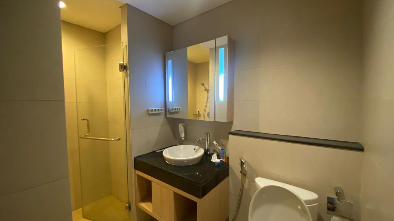 The H Tower Rasuna Suites Kuningan Jakarta By Villaloka Eksteriør billede