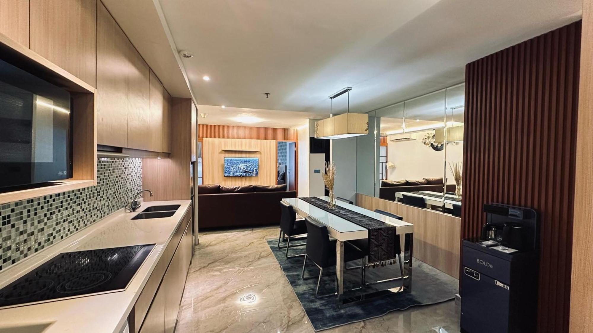 The H Tower Rasuna Suites Kuningan Jakarta By Villaloka Eksteriør billede