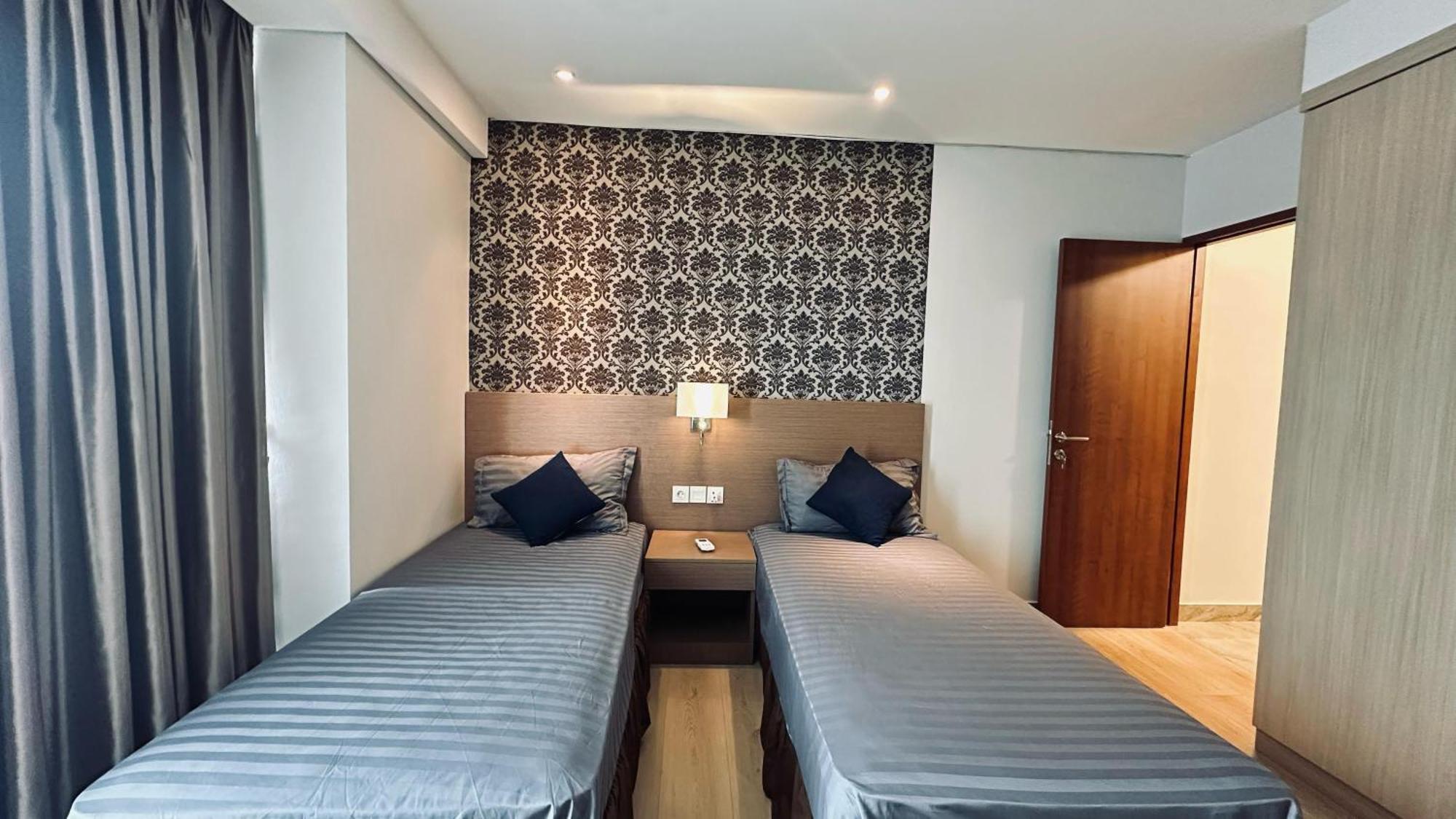 The H Tower Rasuna Suites Kuningan Jakarta By Villaloka Eksteriør billede