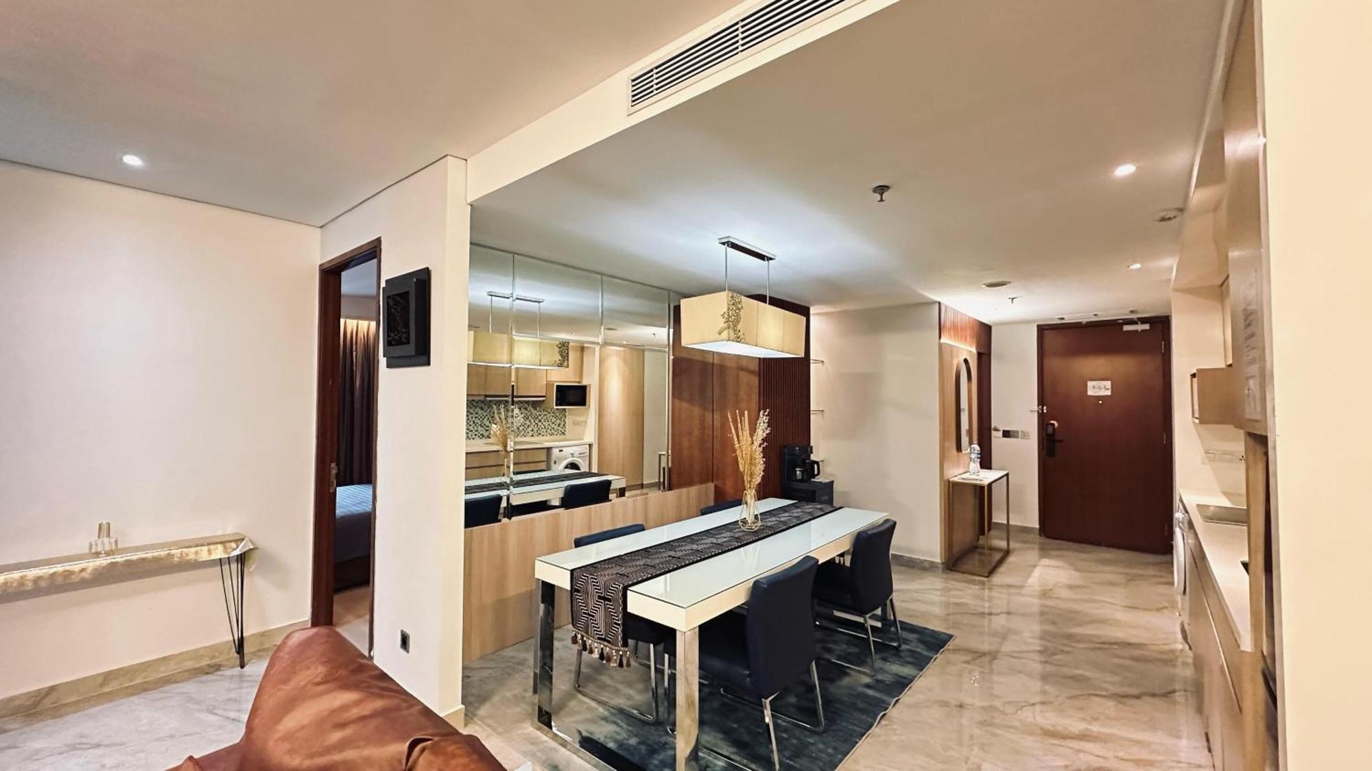 The H Tower Rasuna Suites Kuningan Jakarta By Villaloka Eksteriør billede